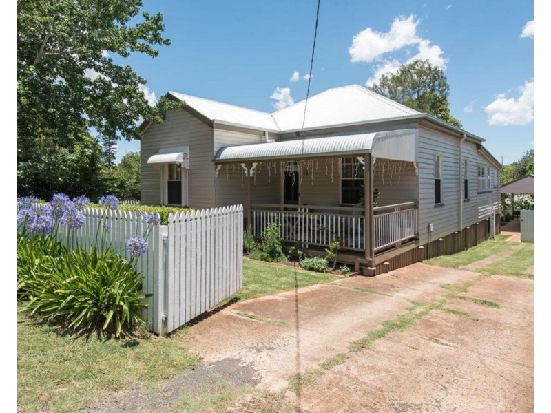 5 Lamington Street, East Toowoomba QLD 4350