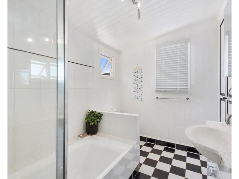 5 Lamington Street, East Toowoomba QLD 4350