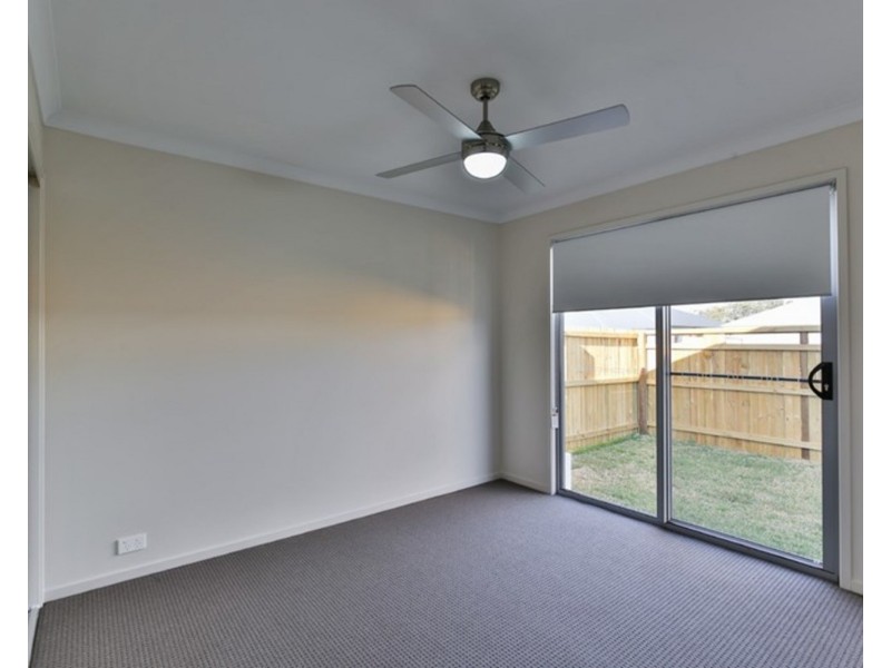 9 Farrer Street, Cranley QLD 4350