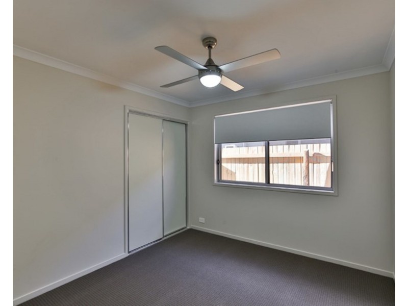 9 Farrer Street, Cranley QLD 4350