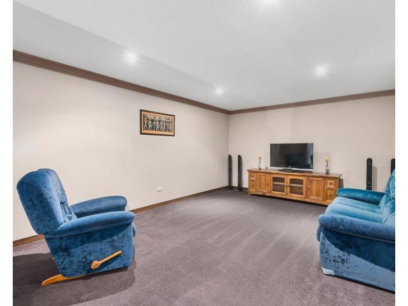 25 Timber Ridge Court, Vale View QLD 4352