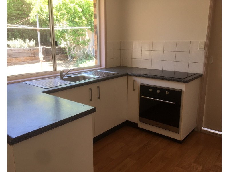 8 Jade Close, Darling Heights QLD 4350