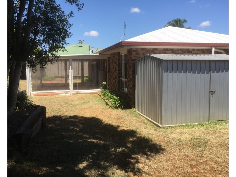 8 Jade Close, Darling Heights QLD 4350