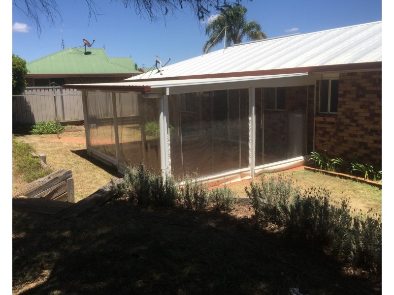 8 Jade Close, Darling Heights QLD 4350