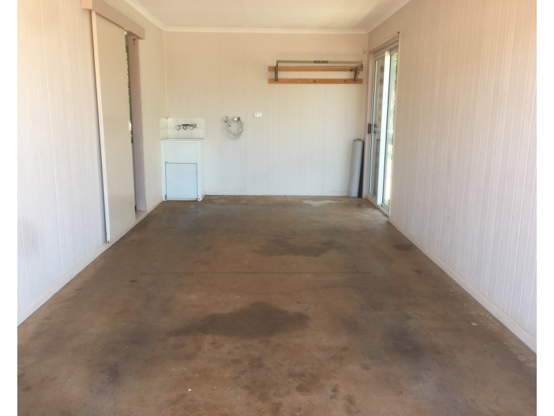 8 Jade Close, Darling Heights QLD 4350