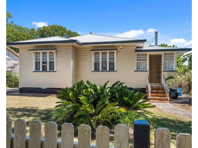 3 Ascot Street, Newtown QLD 4350