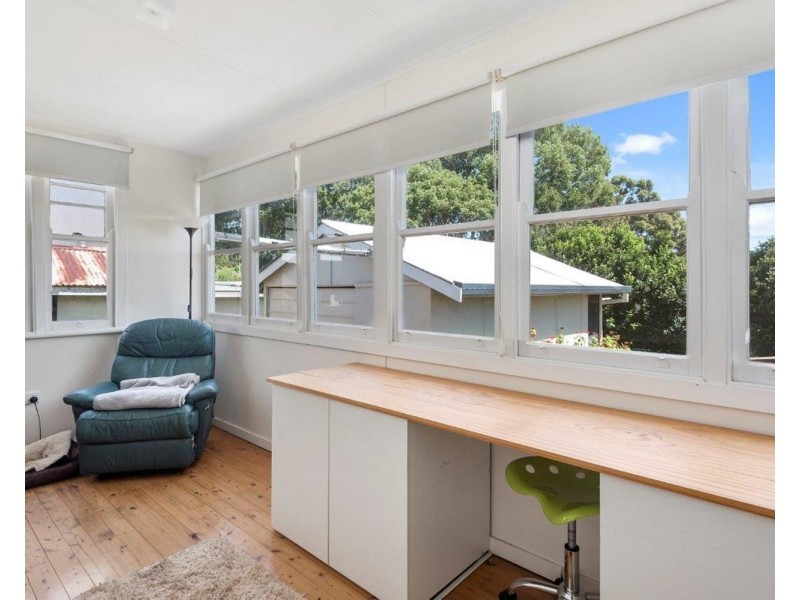 3 Ascot Street, Newtown QLD 4350