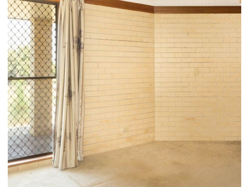 17 Niddrie Drive, Middle Ridge QLD 4350