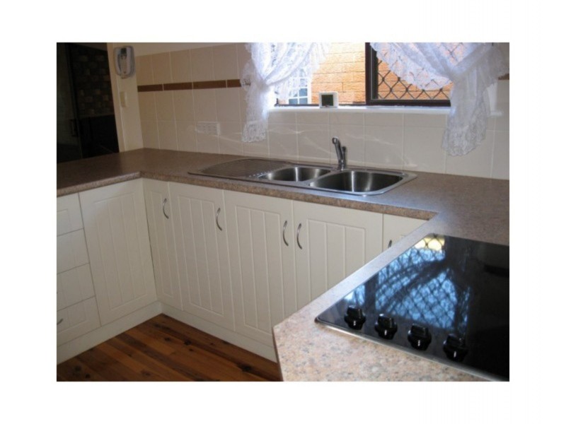 400 North Street, Wilsonton QLD 4350