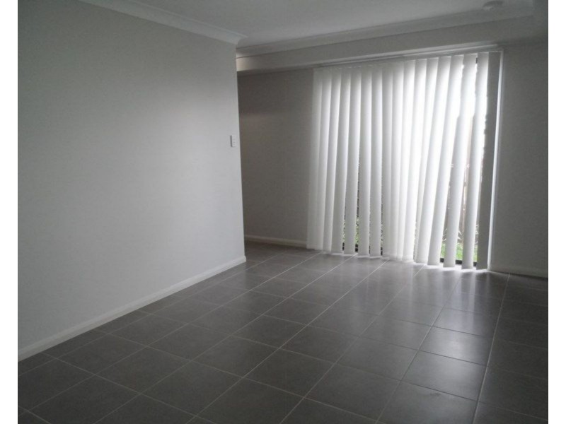 4/86 Anzac Avenue, Newtown QLD 4350