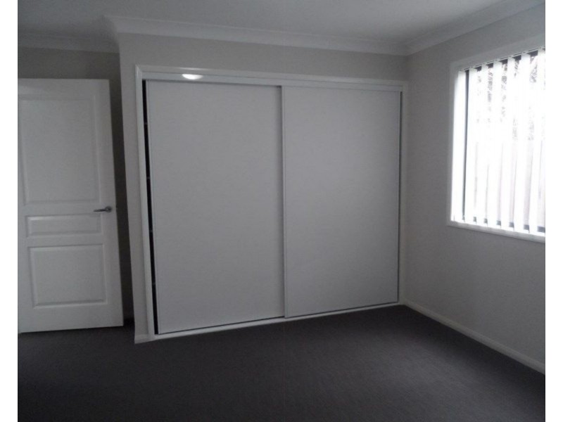 4/86 Anzac Avenue, Newtown QLD 4350