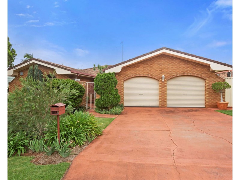7 Orchid Street, Centenary Heights QLD 4350