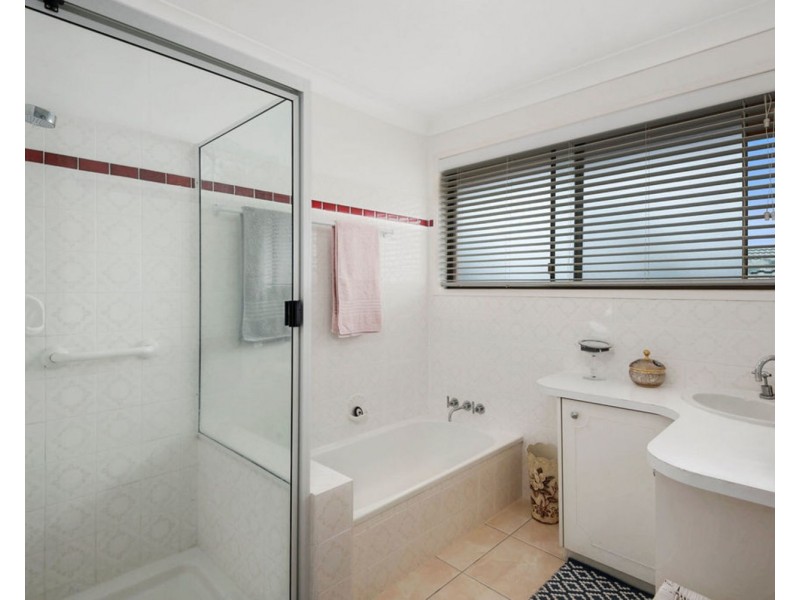 7 Orchid Street, Centenary Heights QLD 4350