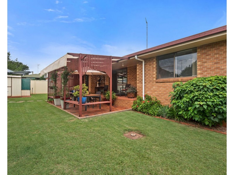7 Orchid Street, Centenary Heights QLD 4350