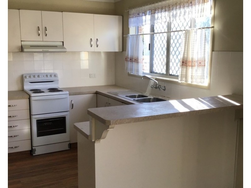 1/68 Hursley Road, Newtown QLD 4350