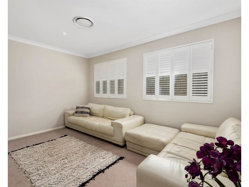 261a Geddes Street, Centenary Heights QLD 4350