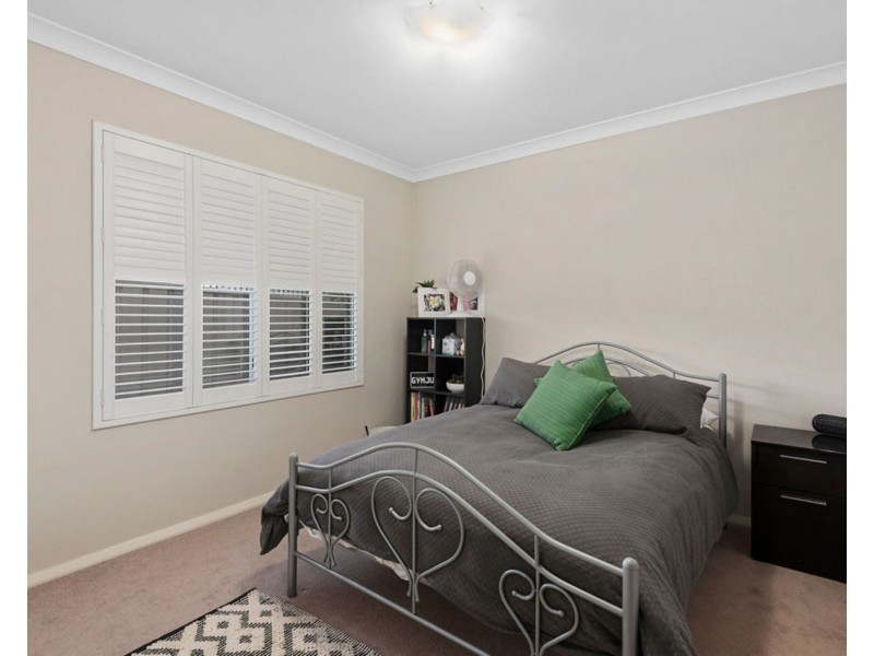 261a Geddes Street, Centenary Heights QLD 4350