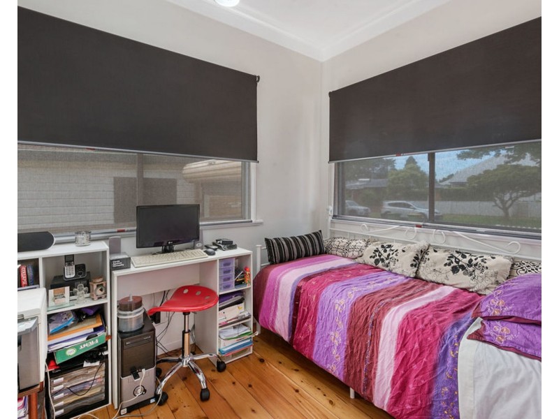 19 Edith Street, Newtown QLD 4350