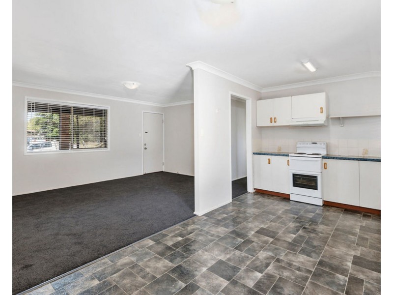 1 Riethmuller Street, Kearneys Spring QLD 4350