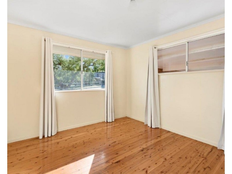 20 Weller Street, Rangeville QLD 4350