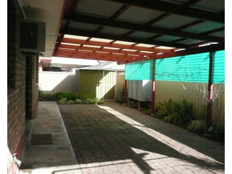 2/15 Carlson Drive, North Haven SA 5018