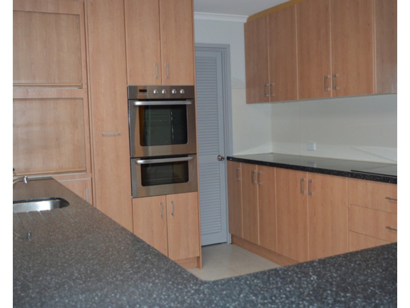 36 Fraser Drive, North Haven SA 5018