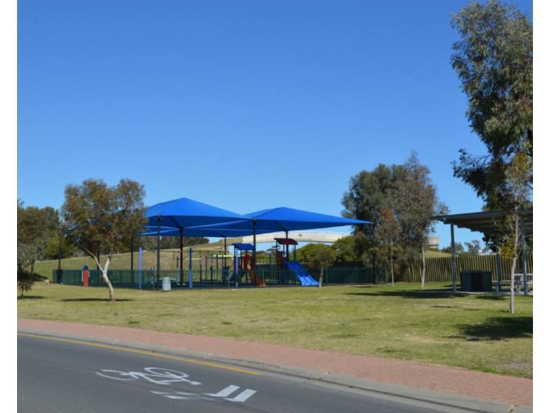 36 Fraser Drive, North Haven SA 5018