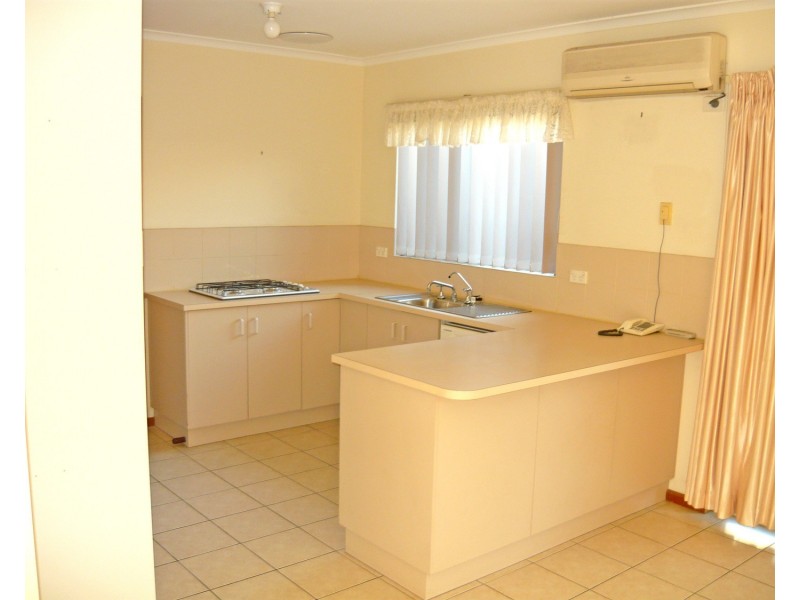 2/3 Everard Street, Largs Bay SA 5016