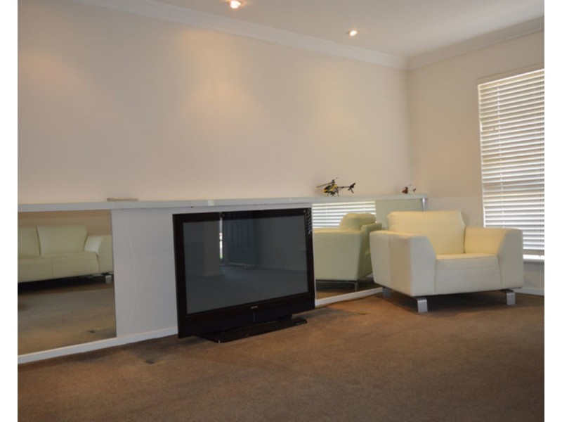 1/16 Woonda Crescent, North Haven SA 5018