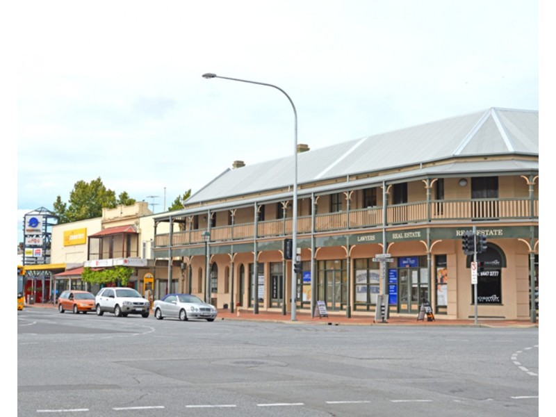98 Commercial Road, Port Adelaide SA 5015