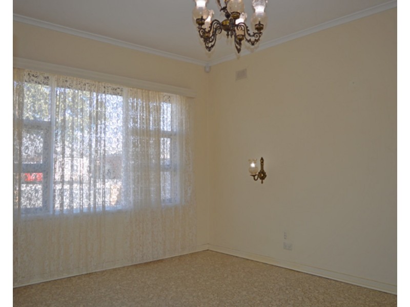 85 Hargrave Street, Largs Bay SA 5016