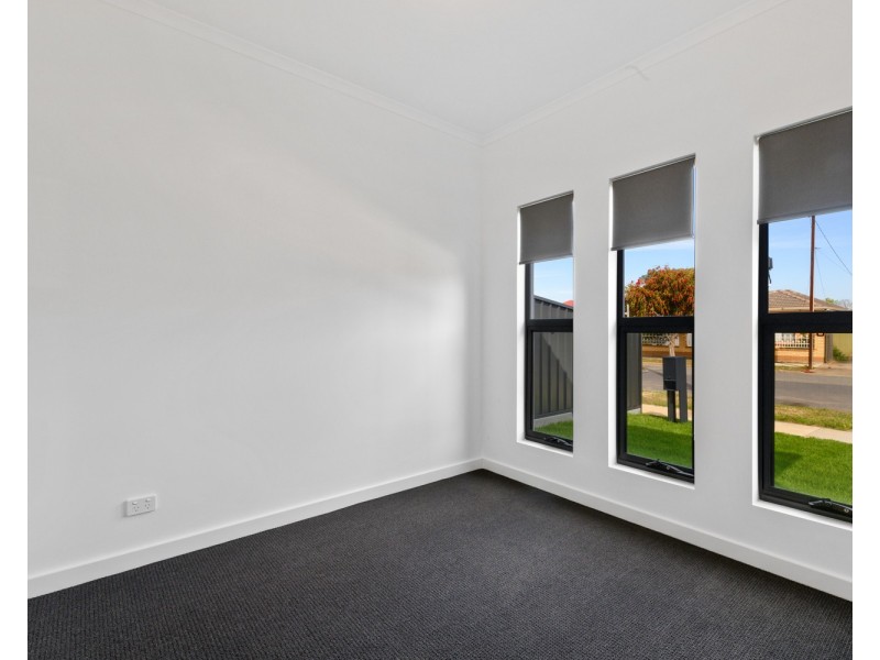 9 Henry Street, Ottoway SA 5013