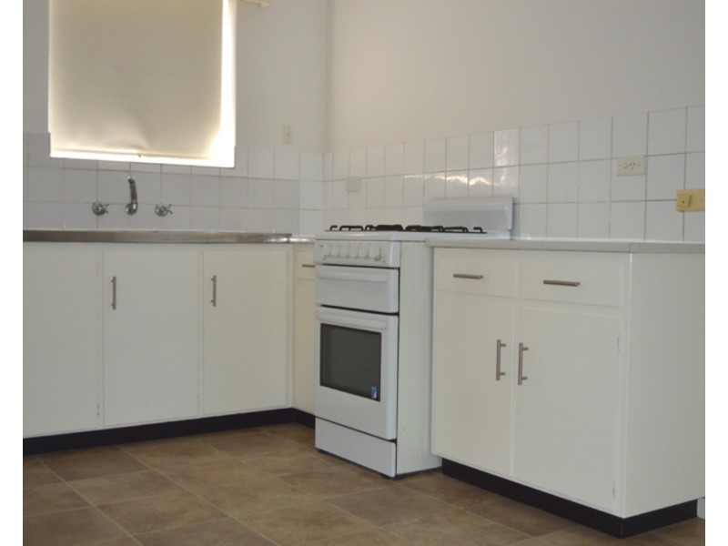 8/109 Spring Street, Queenstown SA 5014