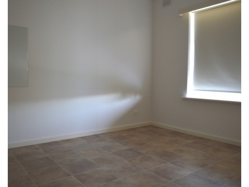 8/109 Spring Street, Queenstown SA 5014