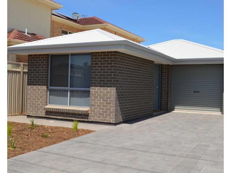 2 & 2A Commane Avenue, Seaton SA 5023