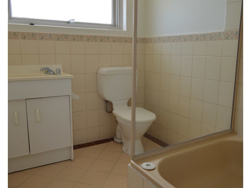 4/105 Spring Street, Queenstown SA 5014