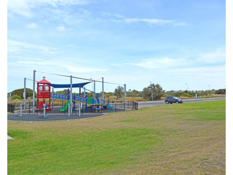 33 Macedonia Street, Taperoo SA 5017