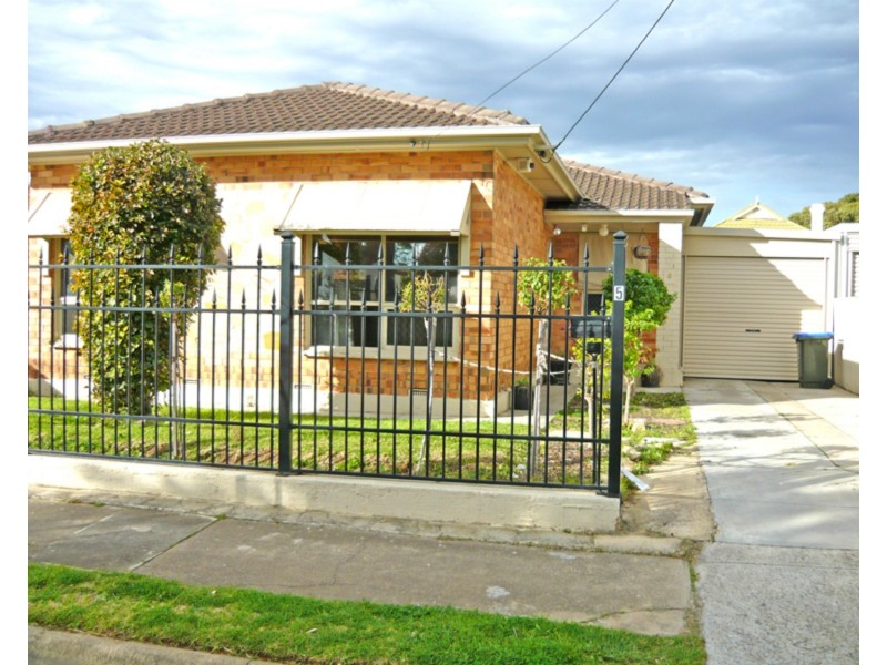 5 Bayly Avenue, Hendon SA 5014