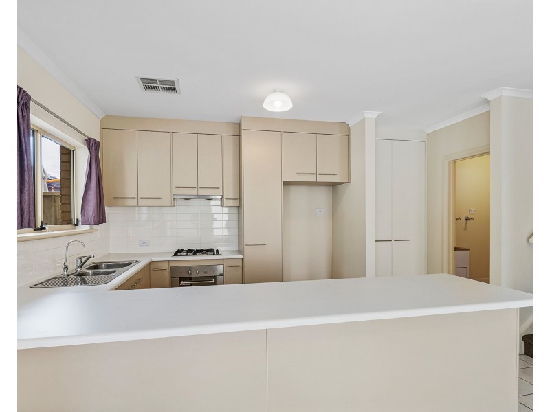 2/11a Glengyle Street, Woodville North SA 5012