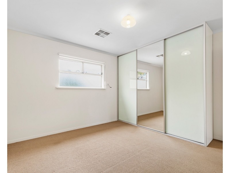 2/11a Glengyle Street, Woodville North SA 5012