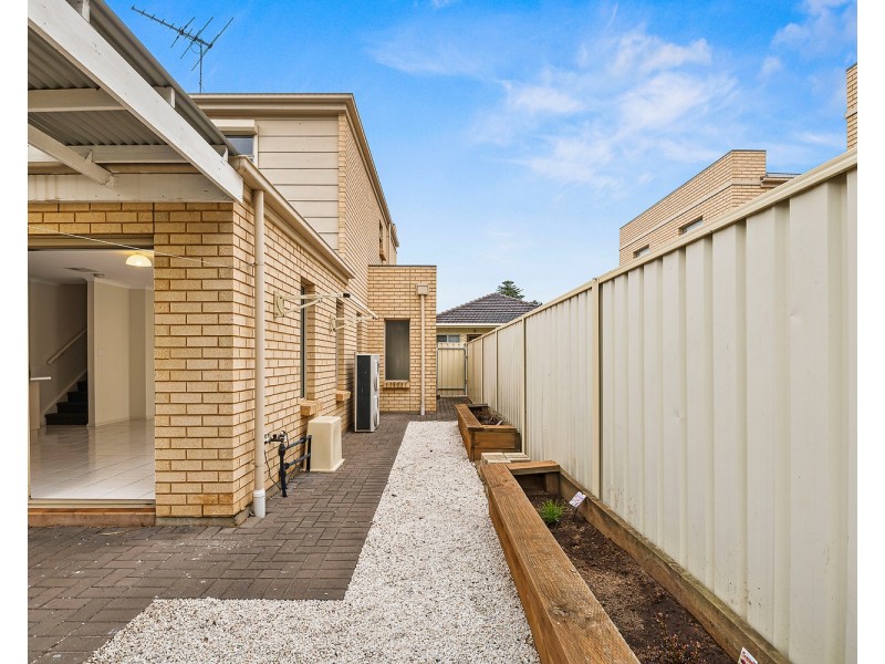 2/11a Glengyle Street, Woodville North SA 5012