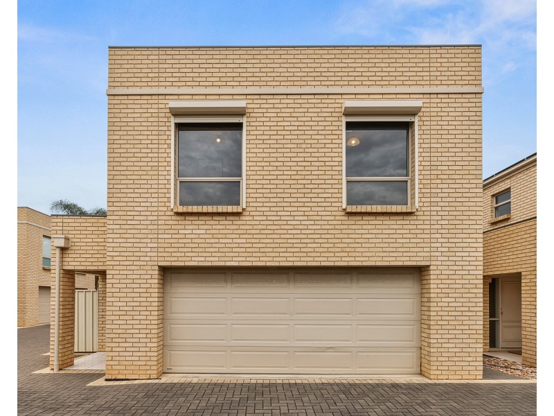2/11a Glengyle Street, Woodville North SA 5012