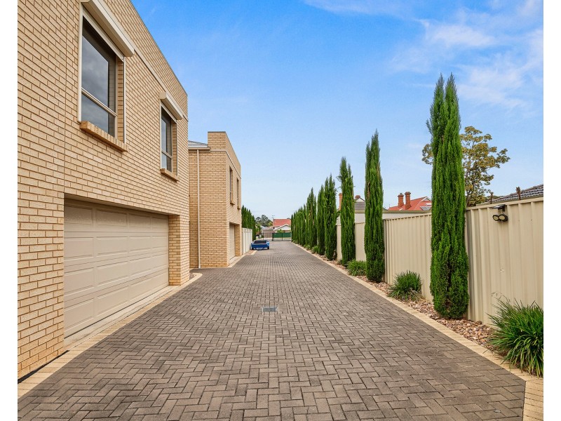 2/11a Glengyle Street, Woodville North SA 5012