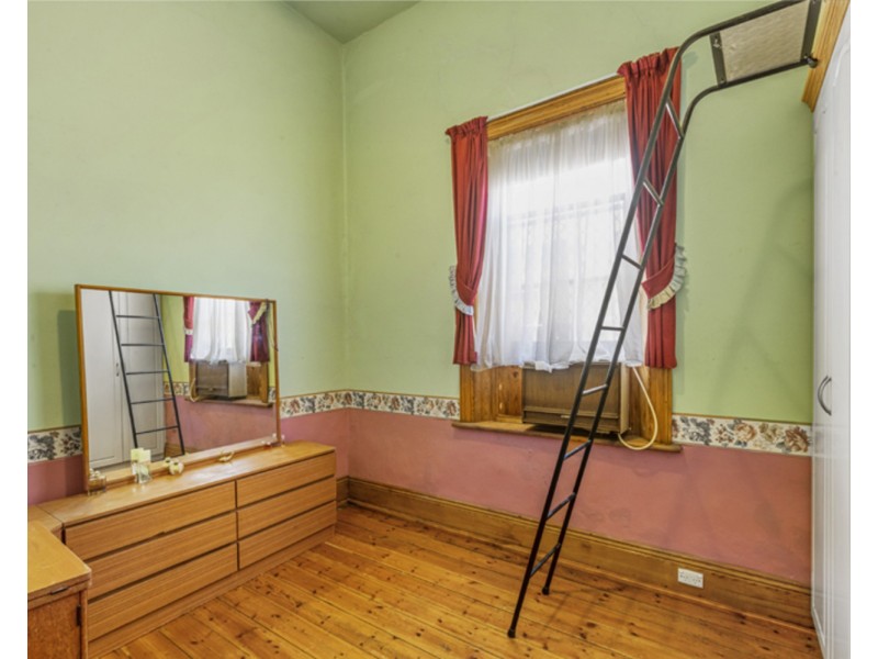 35 Dale Street, Port Adelaide SA 5015