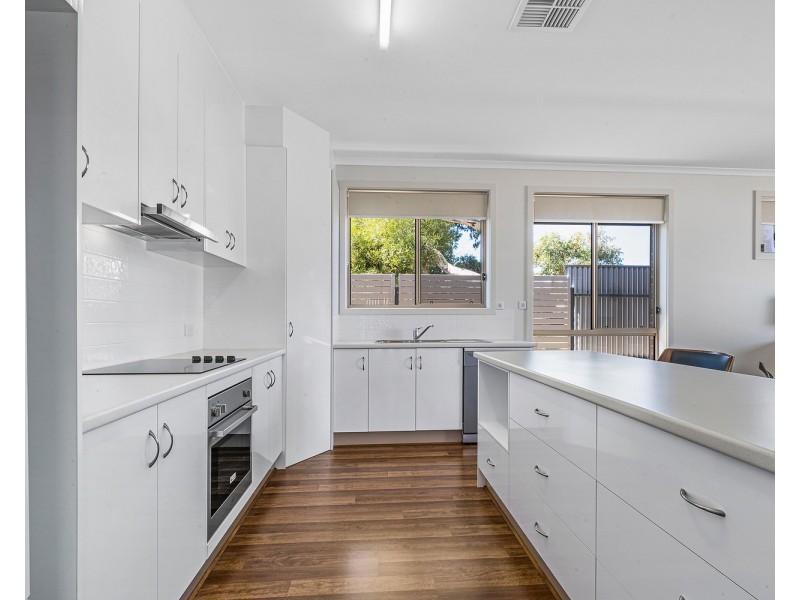 58 Bucknall Road, Glanville SA 5015