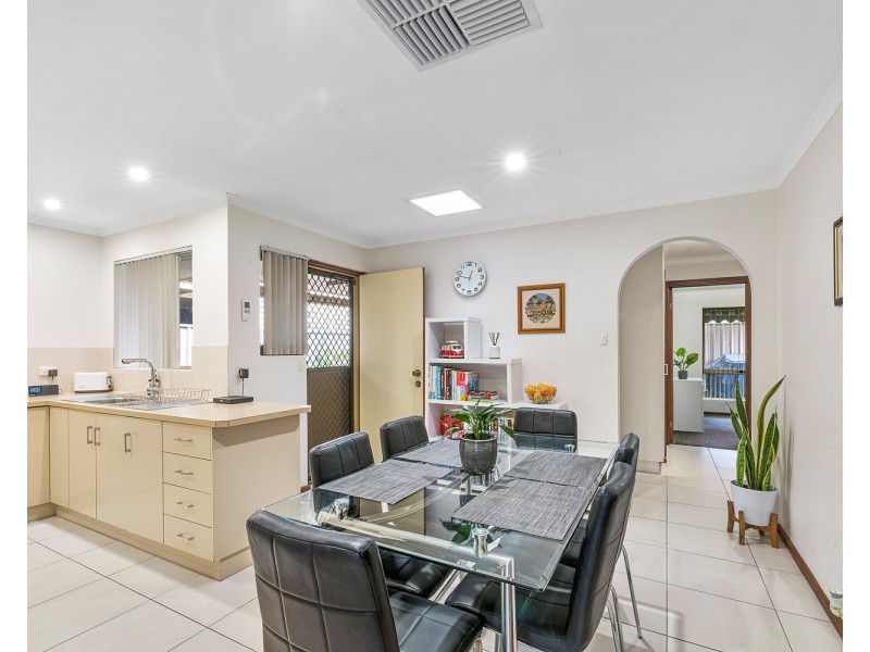 1/73 Wills Street, Largs Bay SA 5016