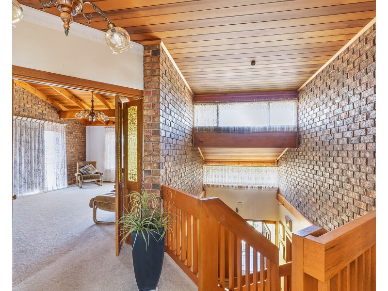 13 Sir Ross Smith Avenue, North Haven SA 5018