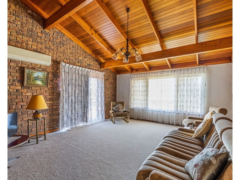 13 Sir Ross Smith Avenue, North Haven SA 5018