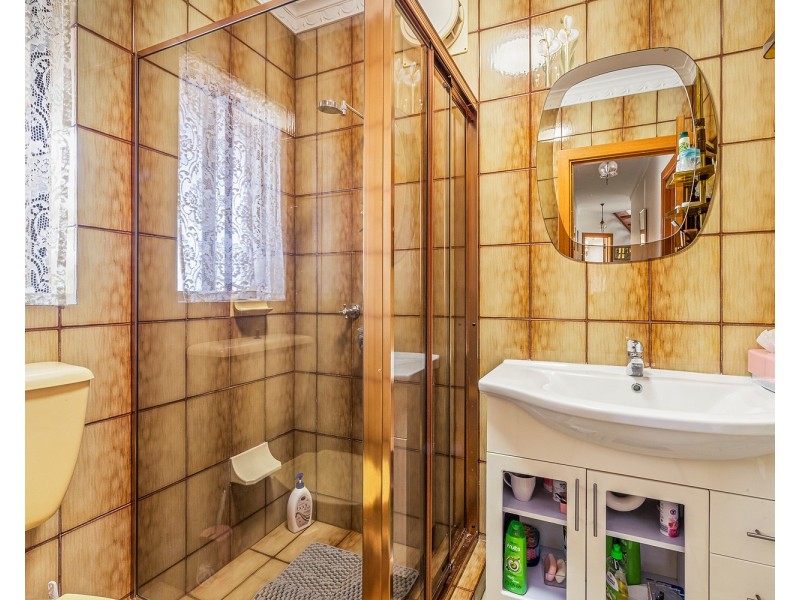 13 Sir Ross Smith Avenue, North Haven SA 5018