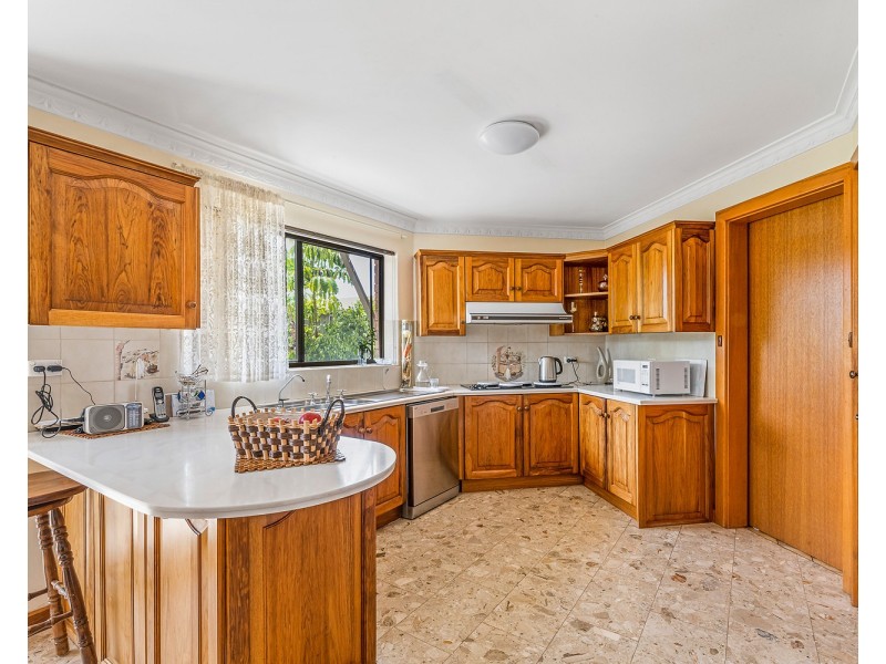 13 Sir Ross Smith Avenue, North Haven SA 5018